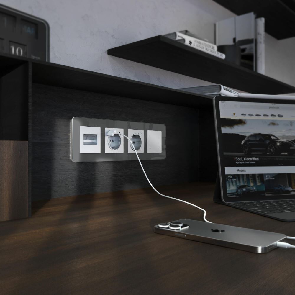 Рамка стеклянная Werkel Elite на 4 поста Графит W0042440 — изображение 2