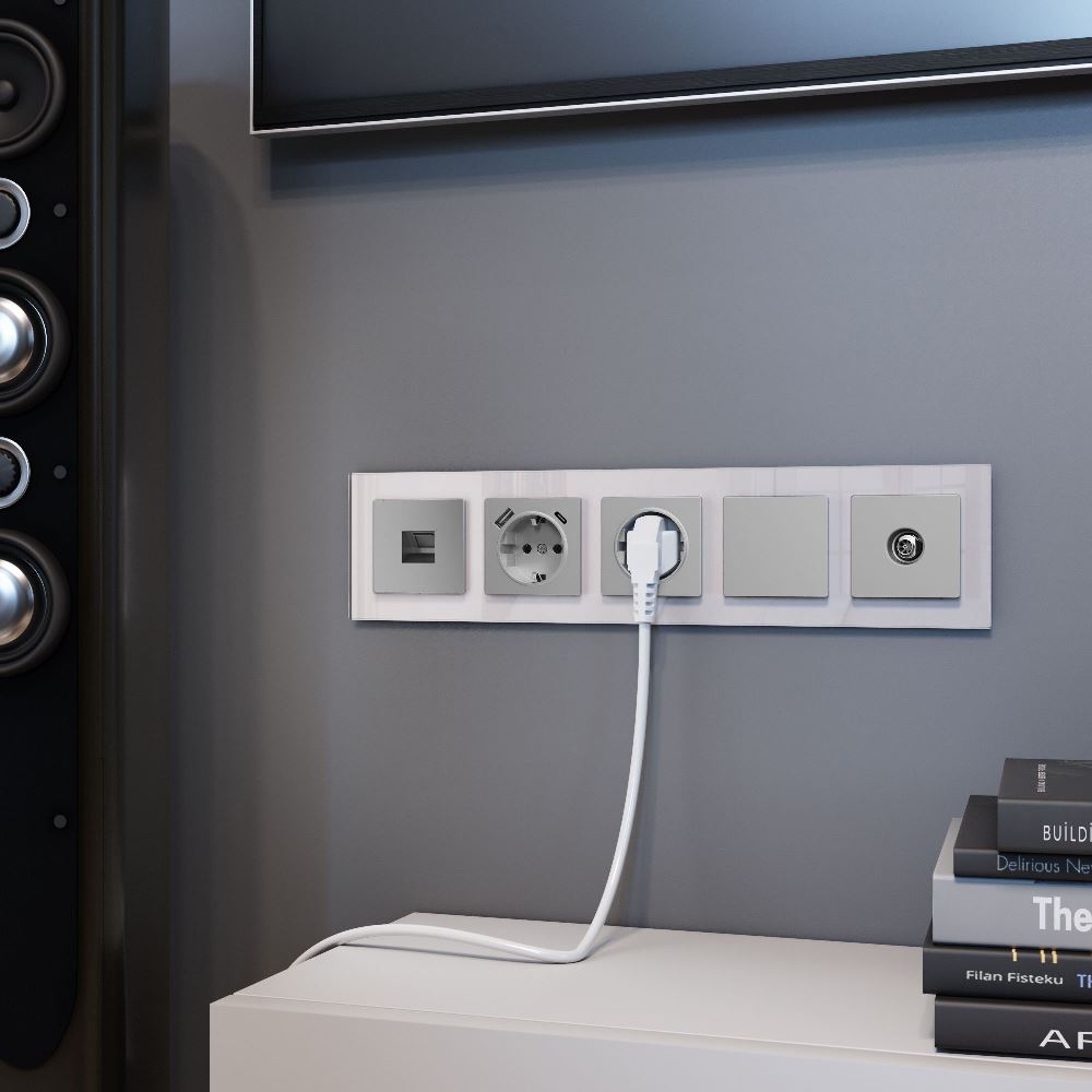 Рамка стеклянная Werkel Favorit на 5 постов Дымчатый W0051117 — изображение 2