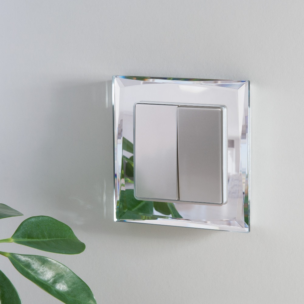 Выключатель двухклавишный встраиваемый Werkel Cеребряный W1120006 — изображение 3